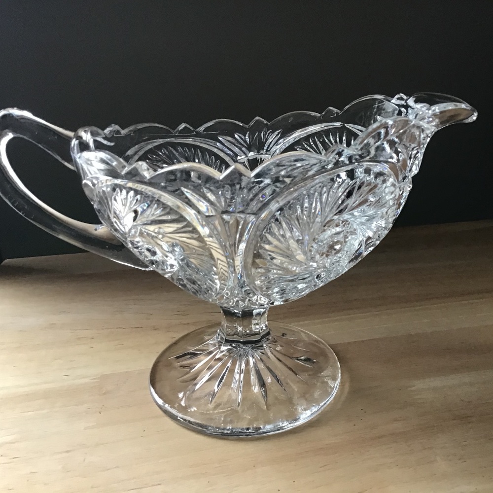 Pinwheel Crystal Footed Garvey Boat